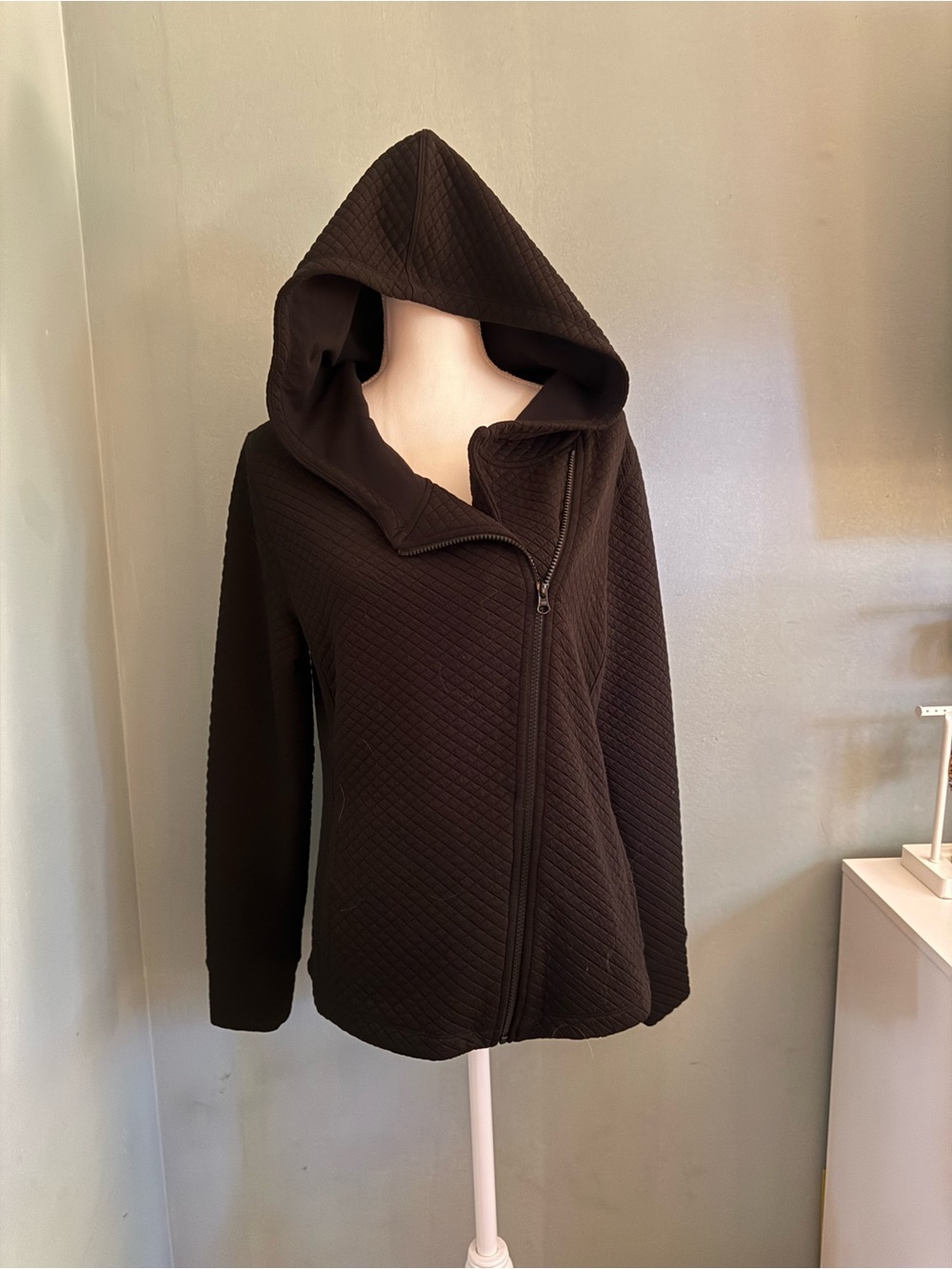 Women’s DSG Hooded Quilted Jacket Sweatshirt Hoodie Black Large